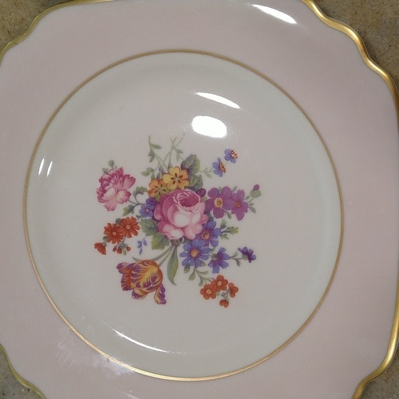 Set 4 old ivory pink floral Syracuse dessert plates gold trim cottagecore shabby - Picture 2 of 7